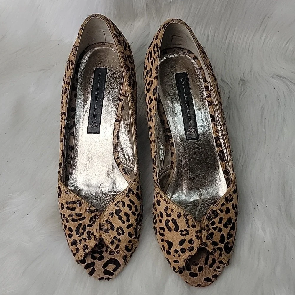 STEVEN STEVE MADDEN Bamba1 Leopard Animal Print Calf Hair Peep Toe Wedge Heels 8